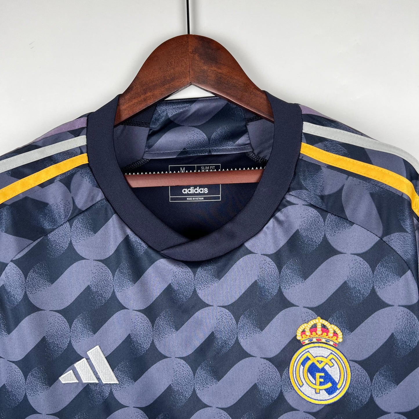Real Madrid Federico Valverde 15 Away Soccer Jersey 2023/24