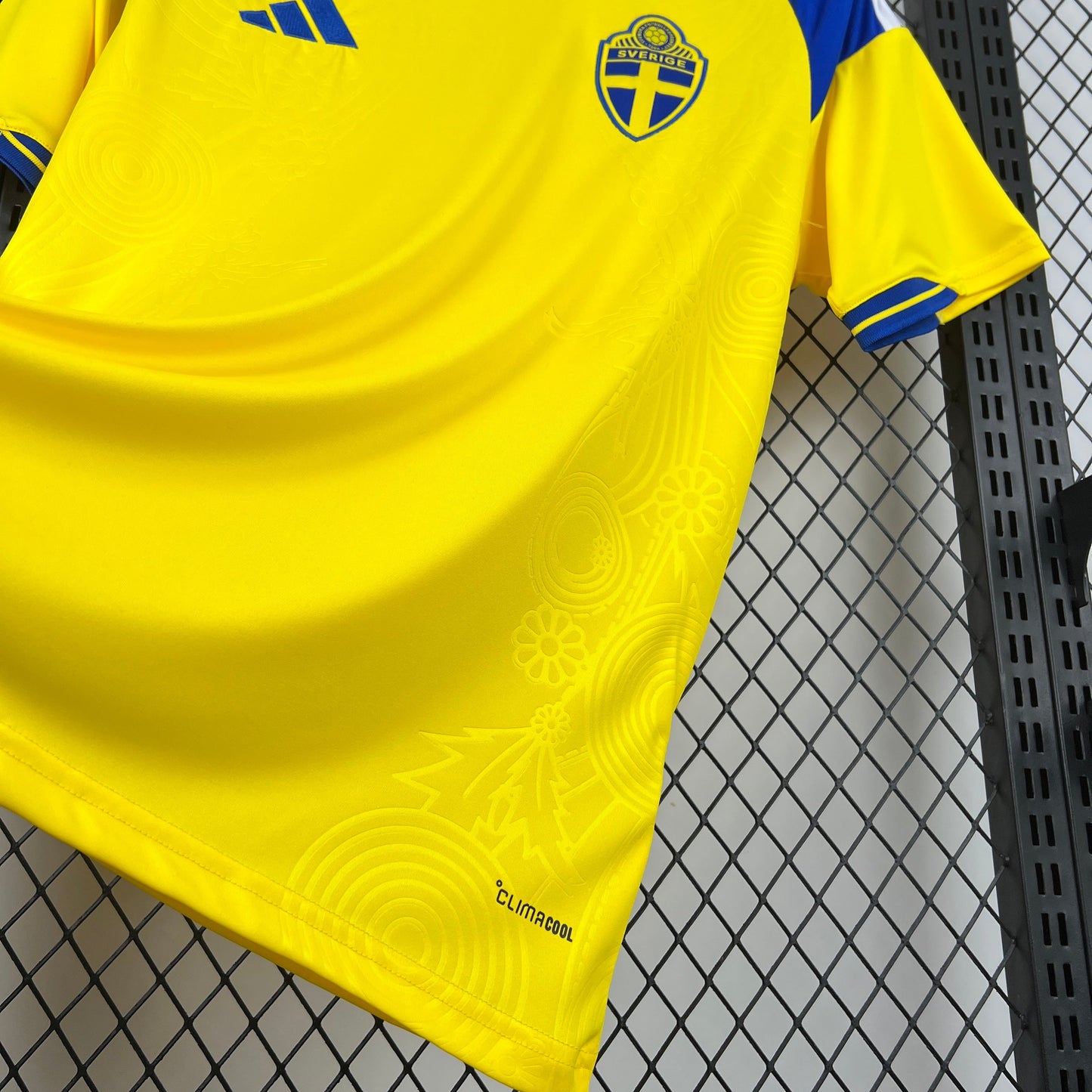Sweden Freddie Ljungberg 9 Home Soccer Jersey World Cup 2026