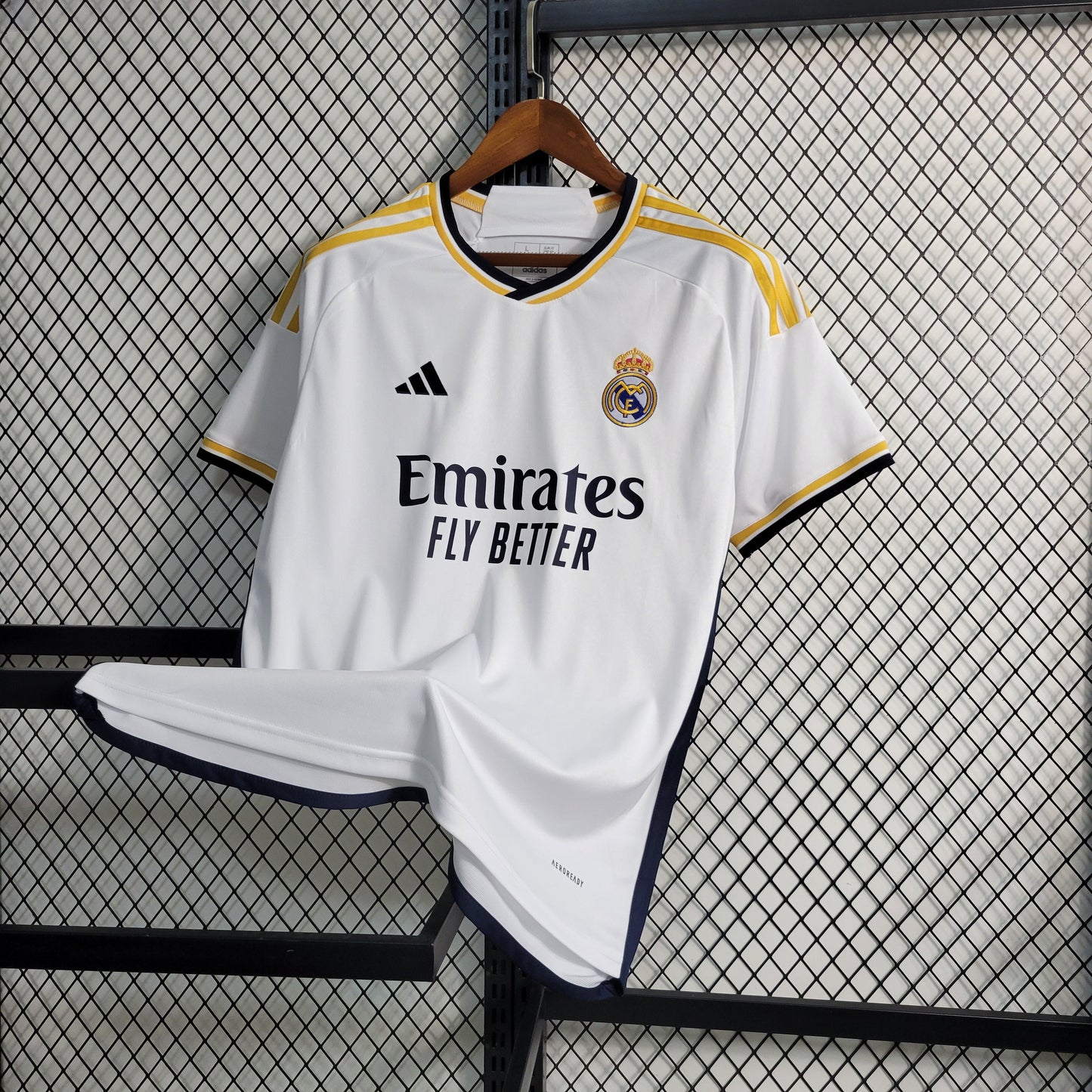 Real Madrid Luka Modric 10 Home Soccer Jersey 2023/24