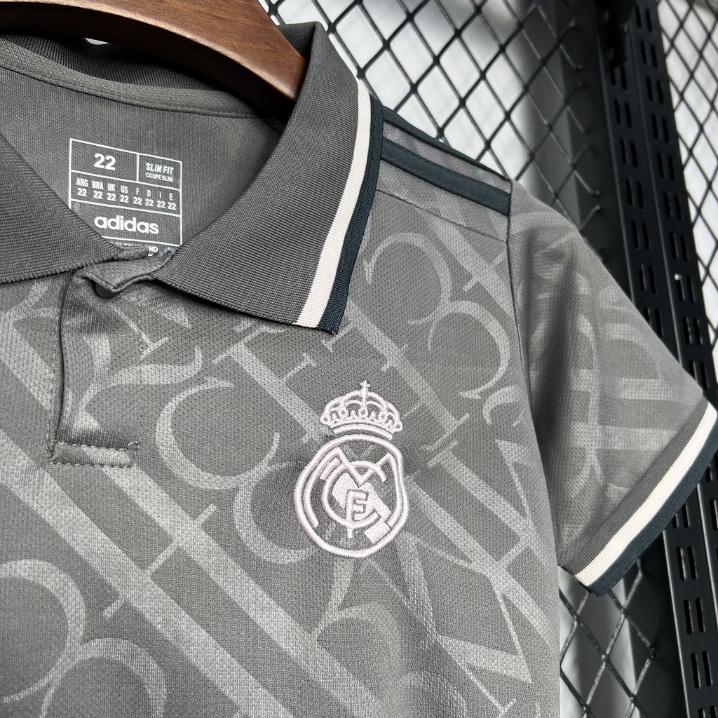 Real Madrid Jude Bellingham 5 Third Kids Soccer Jersey 2024/25