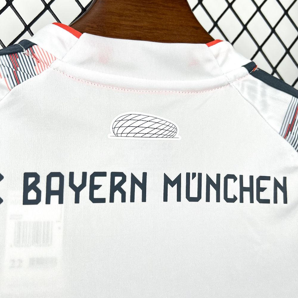 Bayern Munich Jamal Musiala 10 Kids Away Soccer Jersey 2025-2026