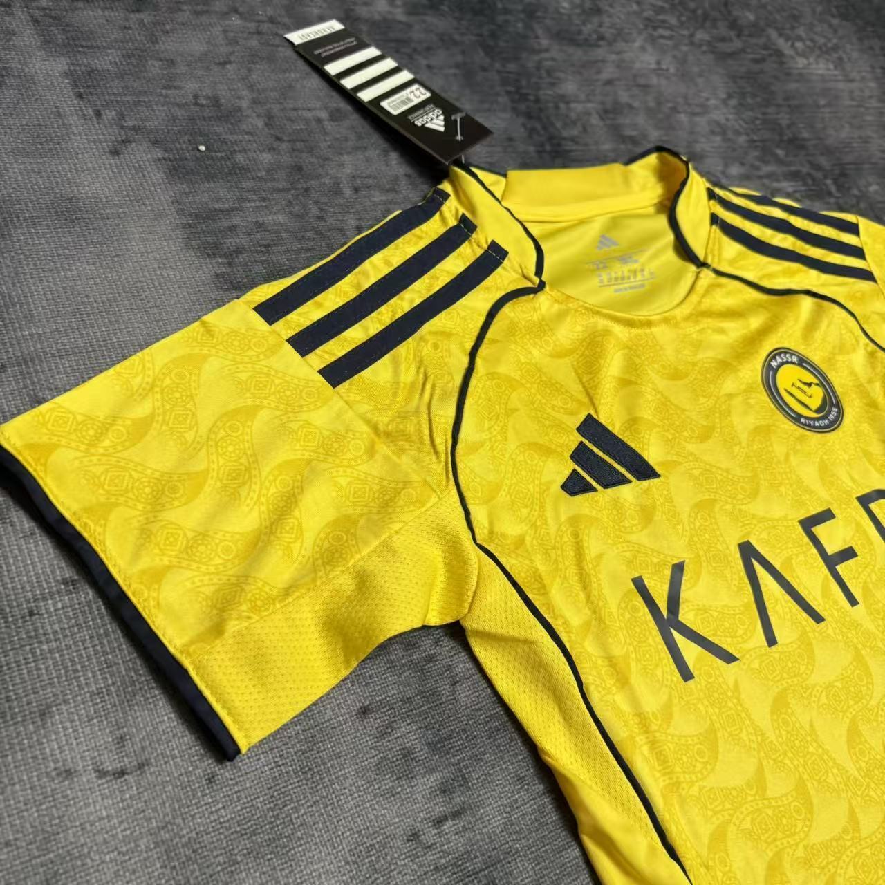 Al Nassr Cristiano Ronaldo 7 Kids Home Soccer Jersey 2025-2026