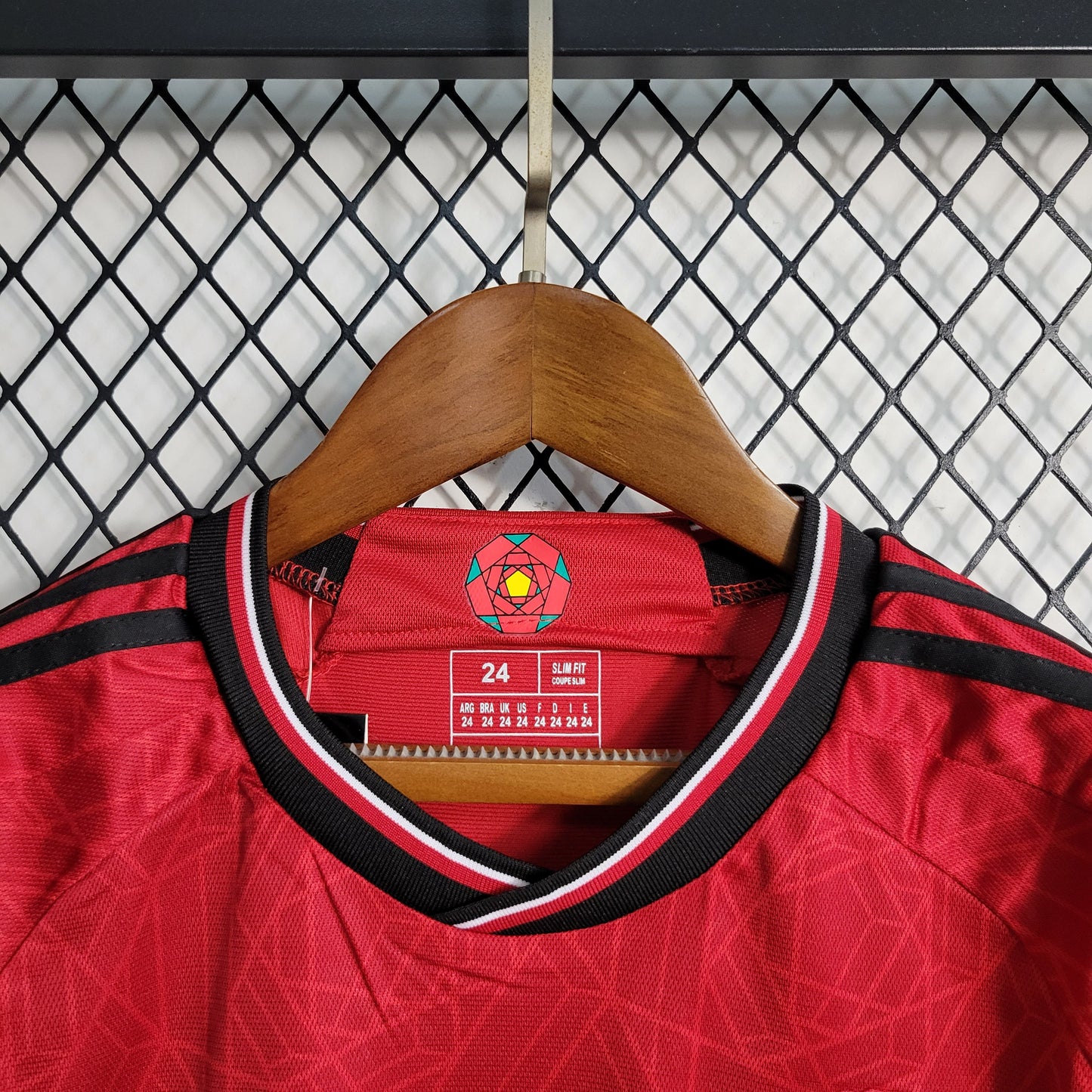 Manchester United Cristiano Ronaldo 7 Kids Home Soccer Jersey 2023/24