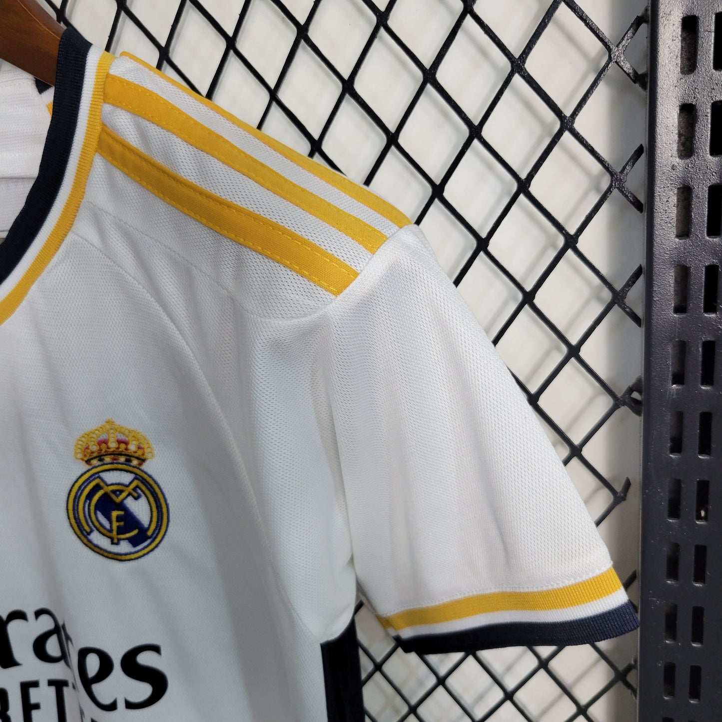 Real Madrid Cristiano Ronaldo 7 Kids Home Soccer Jersey 2023/24