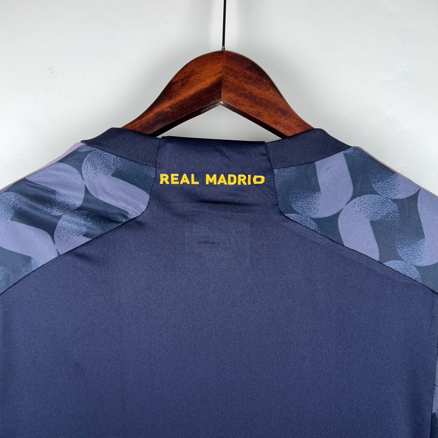 Real Madrid Jude Bellingham 5 Away Soccer Jersey 2023/24