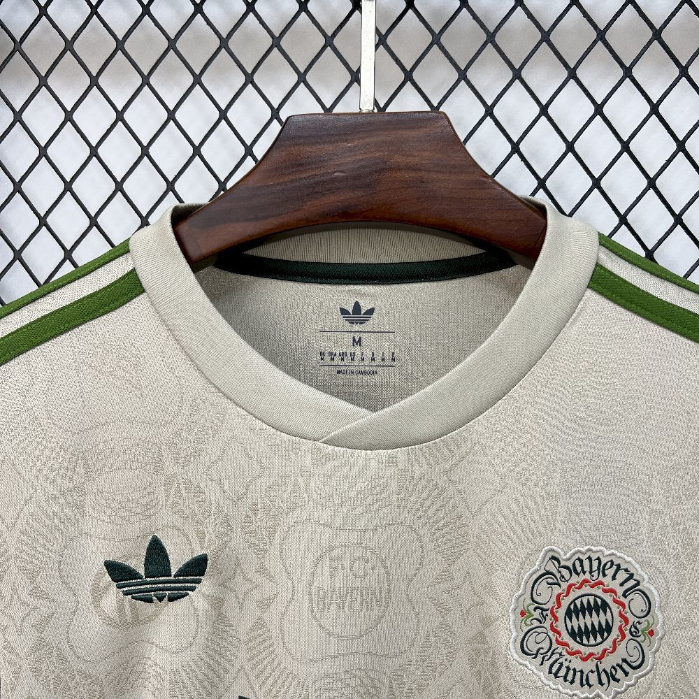Bayern Munich Harry Kane 9 Oktoberfest Soccer Jersey 2025-2026