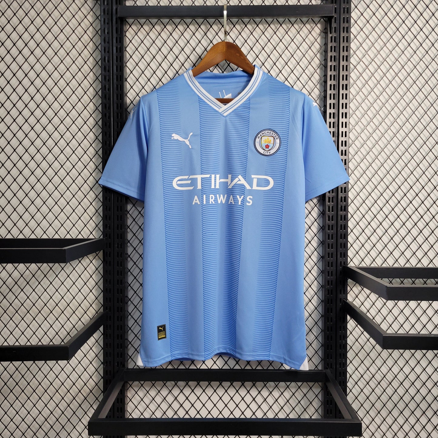 Man City Julián Álvarez 19 Home Soccer Jersey 2023/24