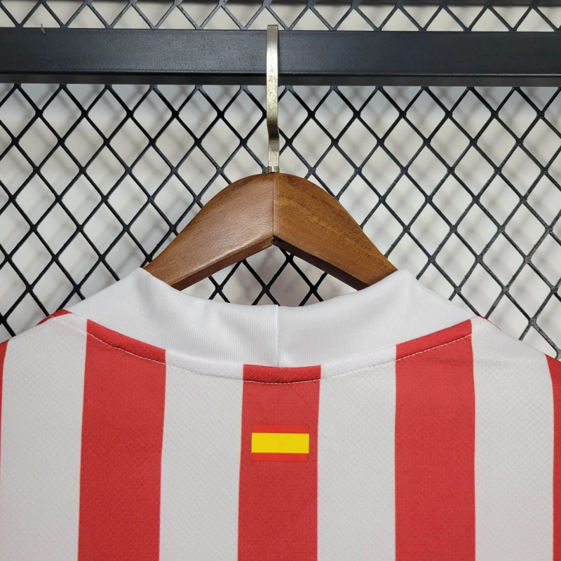 Atletico Madrid Julián Alvarez 19 Home Soccer Jersey 2025-2026
